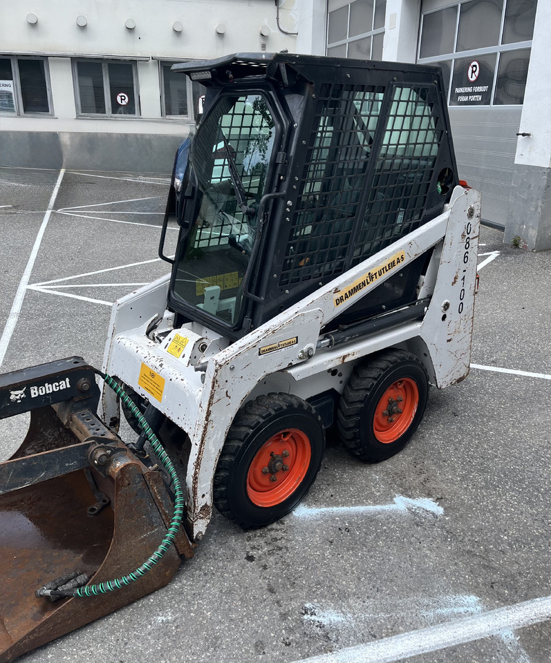 BOBCAT S70 - 소형 트랙 로더 : 사진 2 BOBCAT S70 - 소형 트랙 로더 : 사진 2