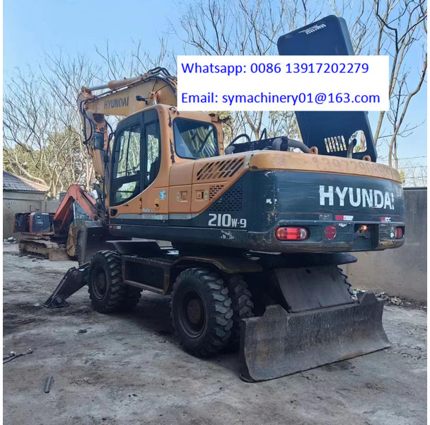Hyundai R210W - 휠 굴삭기 : 사진 1 Hyundai R210W - 휠 굴삭기 : 사진 1