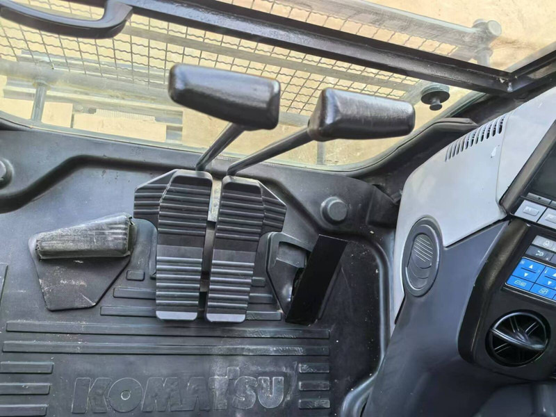 크롤러 굴삭기 Komatsu PC200 PC220 : 사진 10