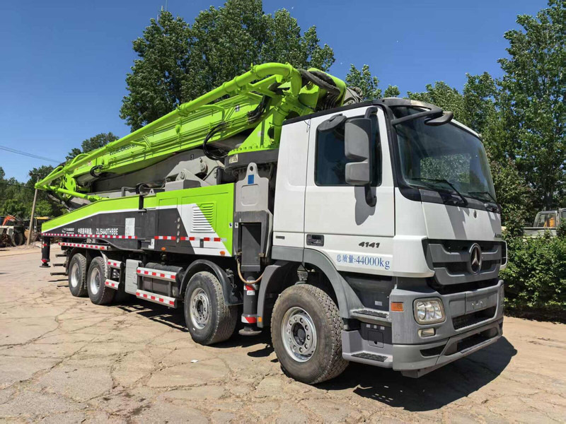 Mercedes-Benz Actros - 콘크리트 펌프 트럭 : 사진 1 Mercedes-Benz Actros - 콘크리트 펌프 트럭 : 사진 1