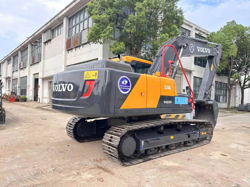 Volvo EC210DL - 크롤러 굴삭기 : 사진 4 Volvo EC210DL - 크롤러 굴삭기 : 사진 4
