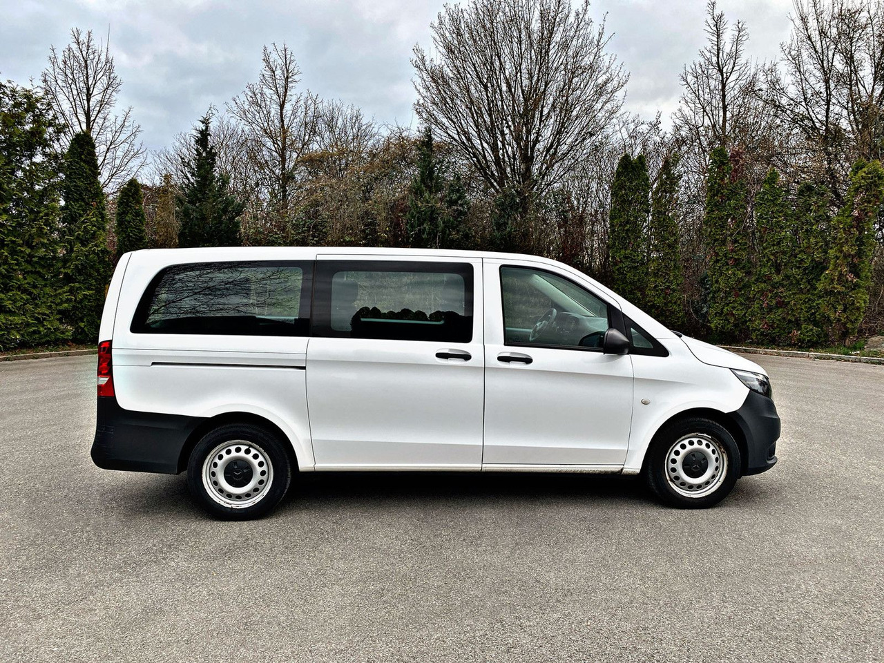 Mercedes-Benz Vito Tourer 114 CDI|Pro|Allrad|lang|8-Sitze|19% - 승합차 : 사진 2 Mercedes-Benz Vito Tourer 114 CDI|Pro|Allrad|lang|8-Sitze|19% - 승합차 : 사진 2