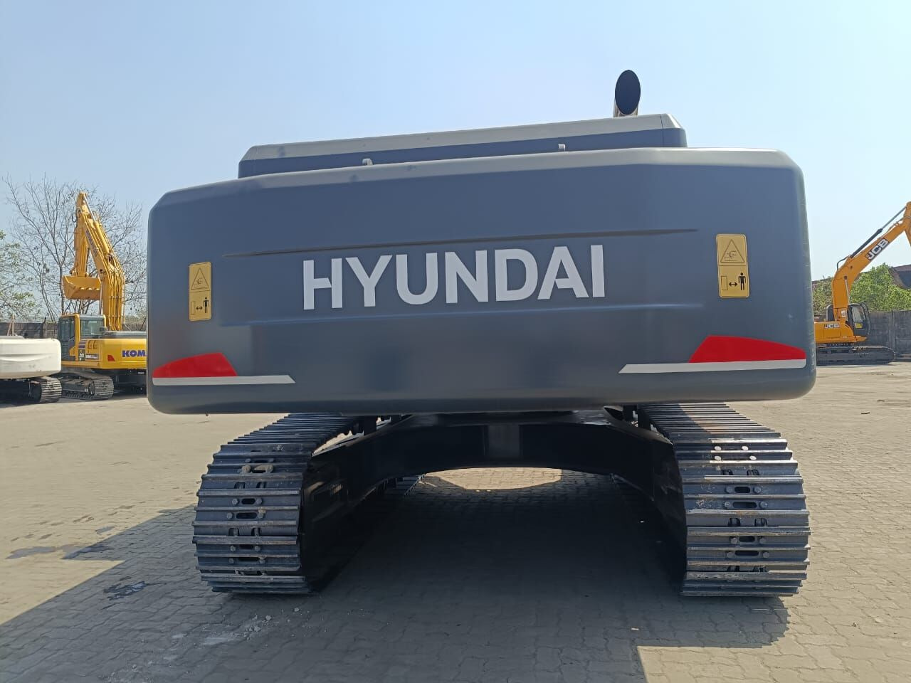 New Hyundai R340 tracked excavator - 크롤러 굴삭기 : 사진 2 New Hyundai R340 tracked excavator - 크롤러 굴삭기 : 사진 2