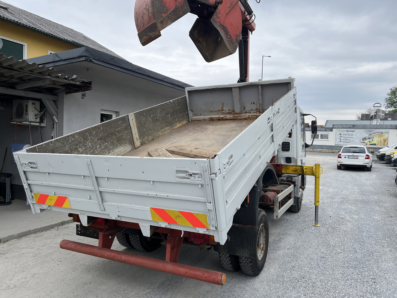 IVECO EUROCARGO 75E15 Kipper mit Kran - 덤프트럭, 크레인 트럭 : 사진 4 IVECO EUROCARGO 75E15 Kipper mit Kran - 덤프트럭, 크레인 트럭 : 사진 4