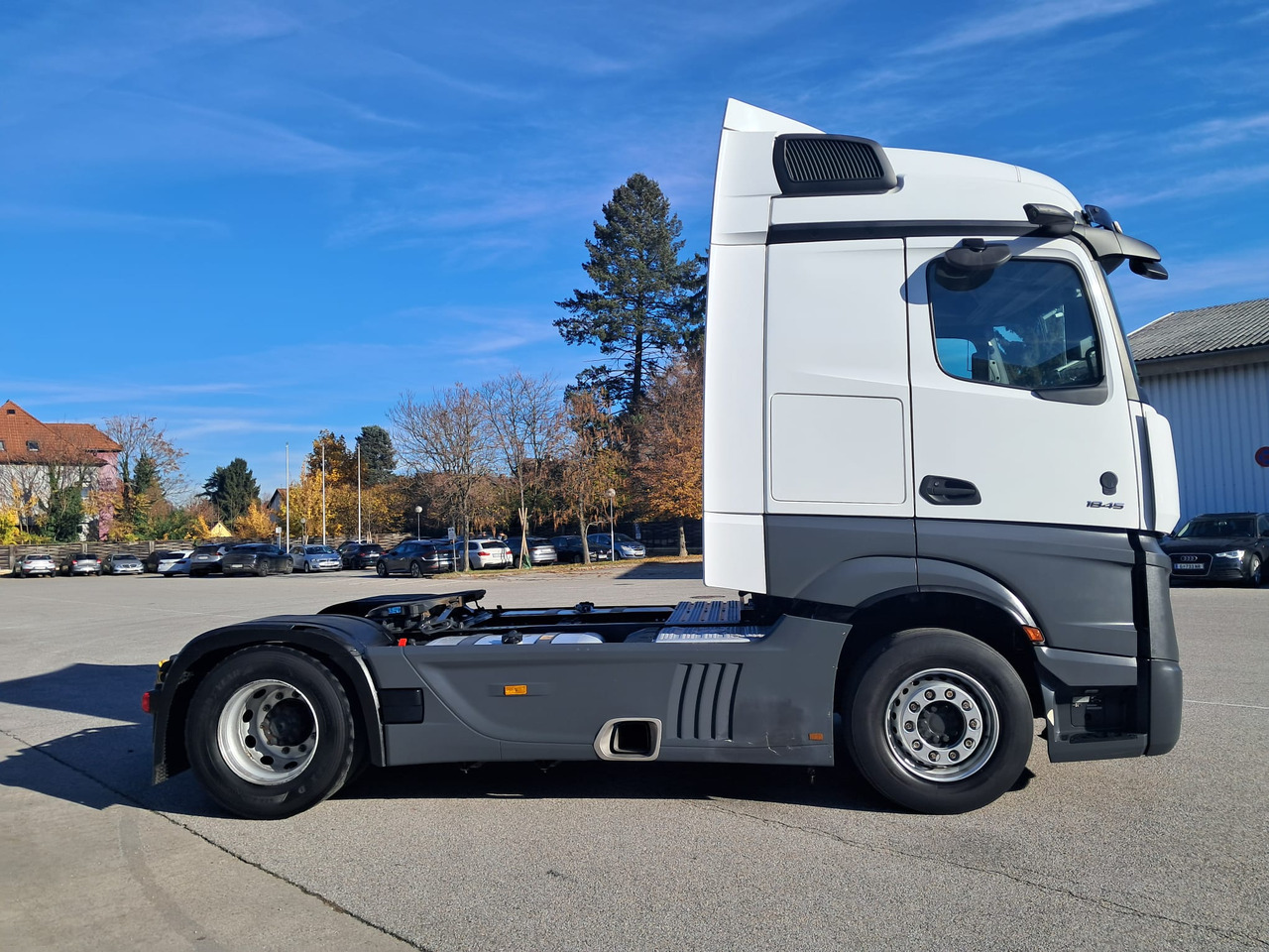 MERCEDES-BENZ Actros 18 45 | Retarder | Standklima | 4 Stück MP5 - 트랙터 유닛 : 사진 5 MERCEDES-BENZ Actros 18 45 | Retarder | Standklima | 4 Stück MP5 - 트랙터 유닛 : 사진 5