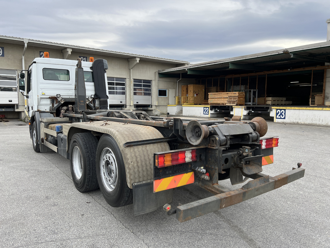 MERCEDES-BENZ Actros 25 41 | Retarder | Kupplung | Differenzial | Liftachse - 후크 리프트 트럭 : 사진 3 MERCEDES-BENZ Actros 25 41 | Retarder | Kupplung | Differenzial | Liftachse - 후크 리프트 트럭 : 사진 3