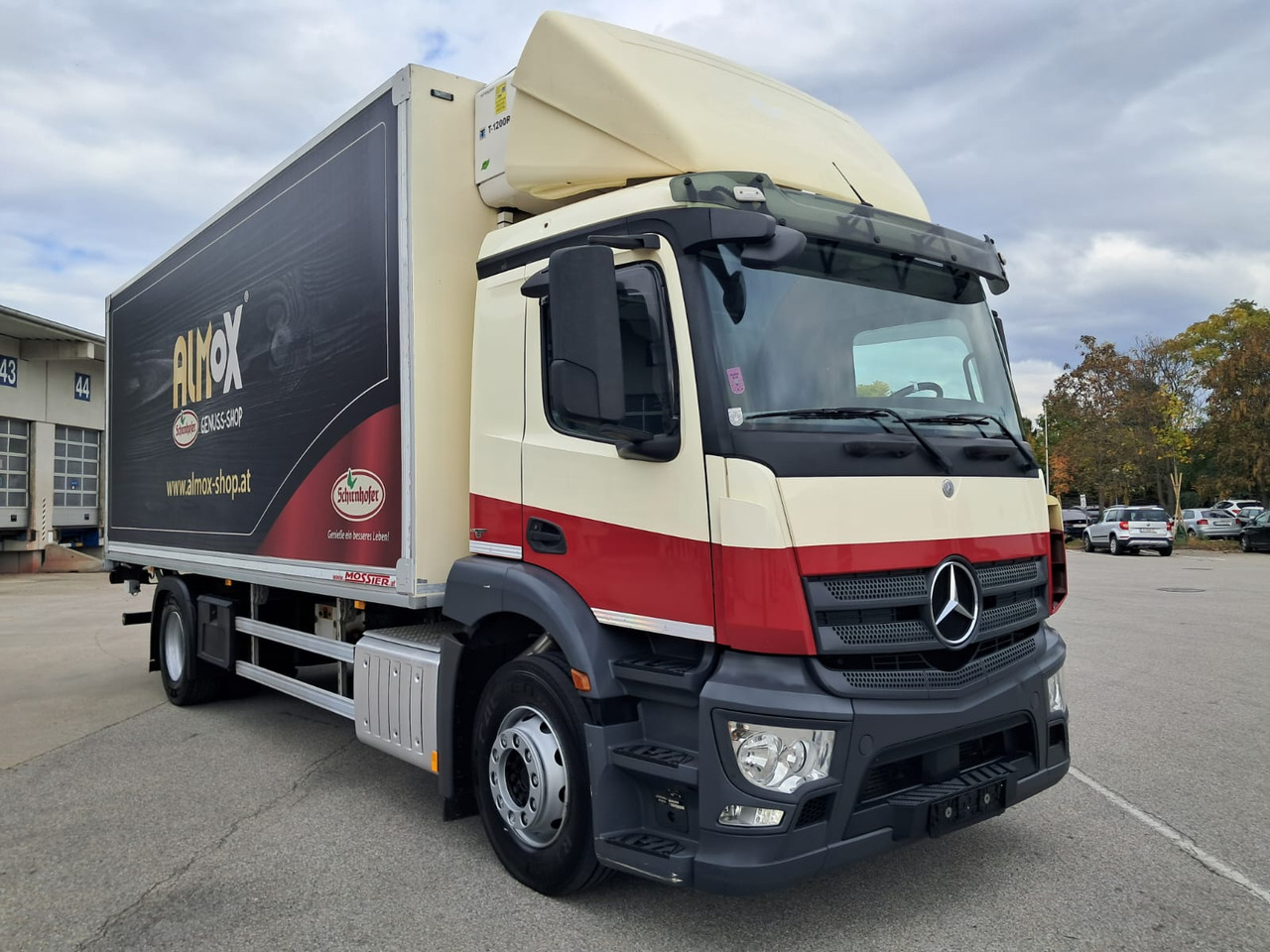 MERCEDES-BENZ Antos 1833 Kühlkoffer LBW | Standheizung | Euro 6 - 냉동탑차 : 사진 2 MERCEDES-BENZ Antos 1833 Kühlkoffer LBW | Standheizung | Euro 6 - 냉동탑차 : 사진 2