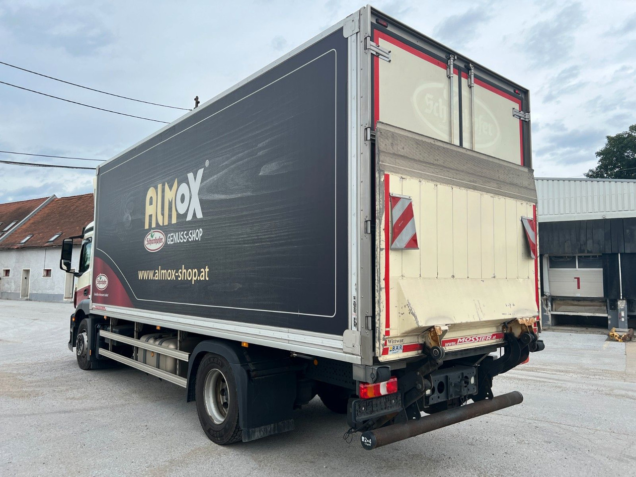 Mercedes-Benz Antos 1833 Kühlkoff LBW | Standheizung | Euro 6 - 냉동탑차 : 사진 5 Mercedes-Benz Antos 1833 Kühlkoff LBW | Standheizung | Euro 6 - 냉동탑차 : 사진 5