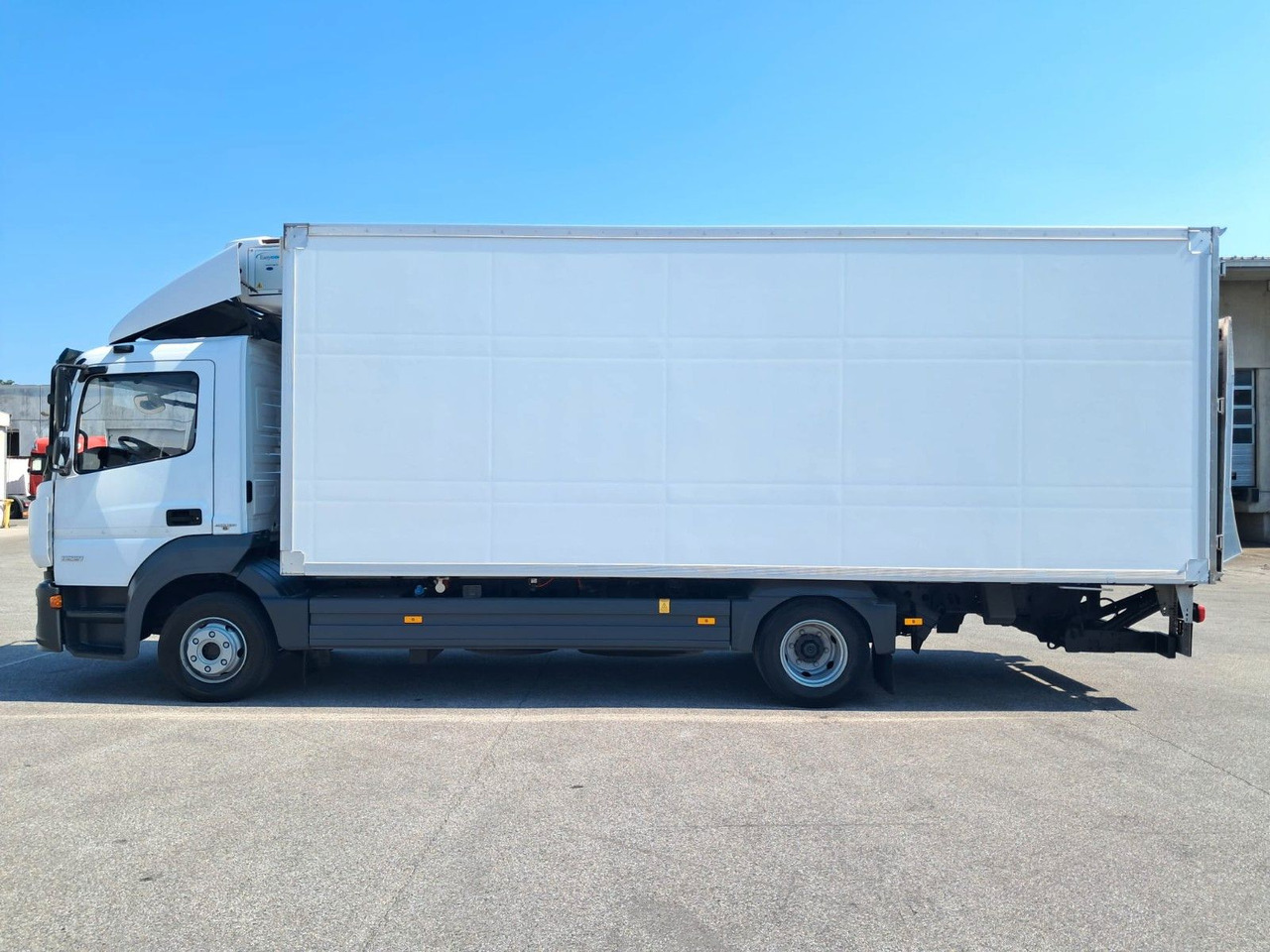 Mercedes-Benz Atego 1221 Kühlkoff LBW | Klima | Tempom | Difff - 냉동탑차 : 사진 4 Mercedes-Benz Atego 1221 Kühlkoff LBW | Klima | Tempom | Difff - 냉동탑차 : 사진 4