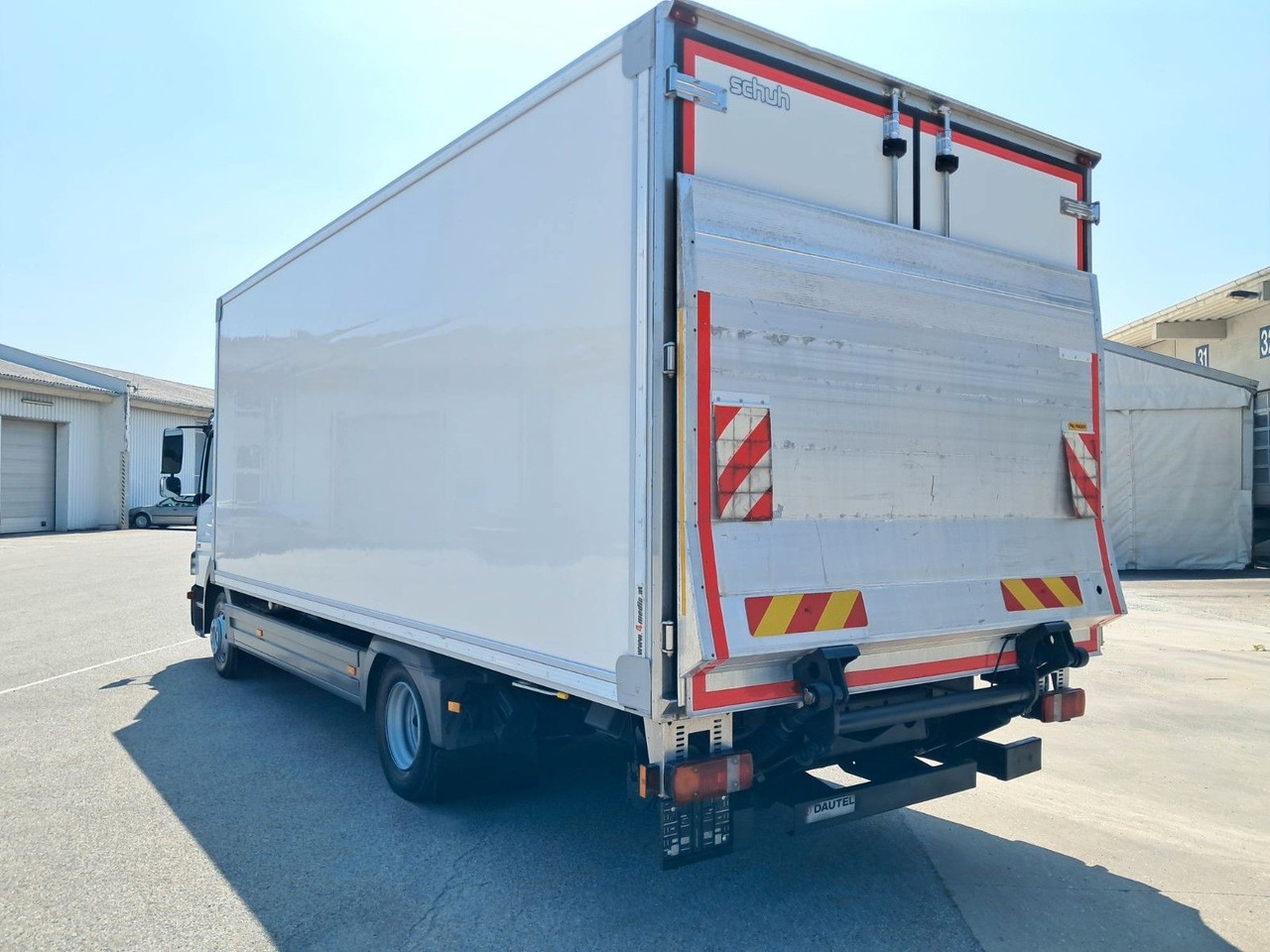 Mercedes-Benz Atego 824 Kühlkoffer | LBW | Klima | Diff - 냉동탑차 : 사진 5 Mercedes-Benz Atego 824 Kühlkoffer | LBW | Klima | Diff - 냉동탑차 : 사진 5