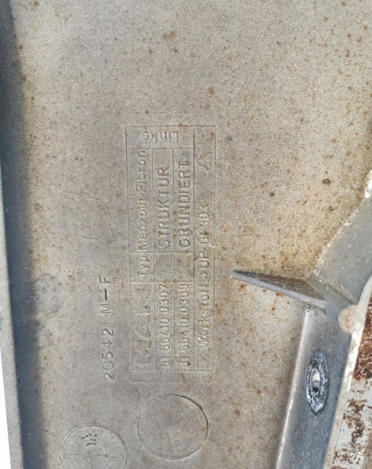 BANAN MASKOWNICA BŁOTNIKA MAN TGX RH. - 펜더 트럭 용 : 사진 2 BANAN MASKOWNICA BŁOTNIKA MAN TGX RH. - 펜더 트럭 용 : 사진 2