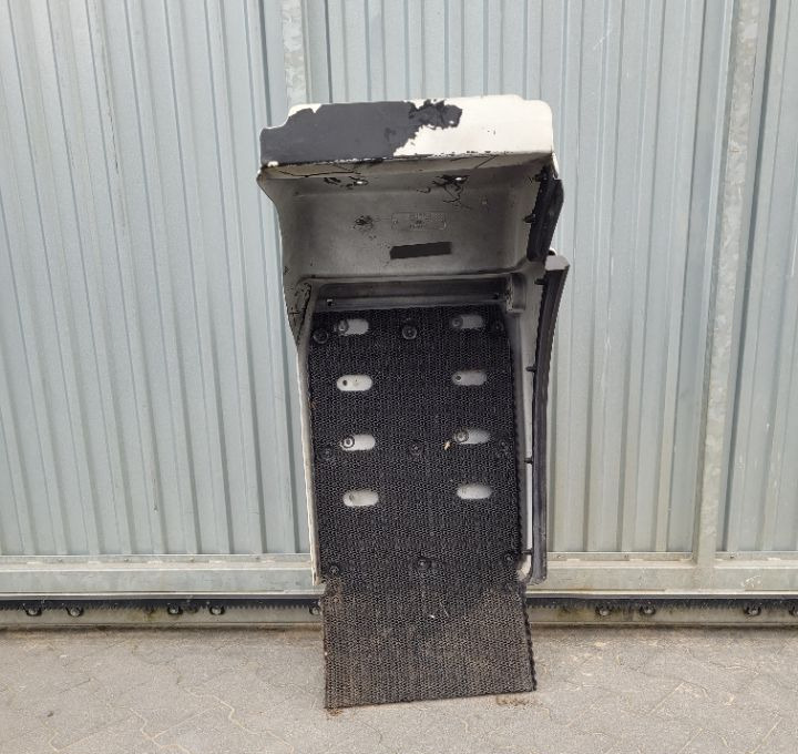 BLOTNIK MAN TGM LH NOWY ORYGINAL 81.61210.0541/0547 - 펜더 트럭 용 : 사진 3 BLOTNIK MAN TGM LH NOWY ORYGINAL 81.61210.0541/0547 - 펜더 트럭 용 : 사진 3