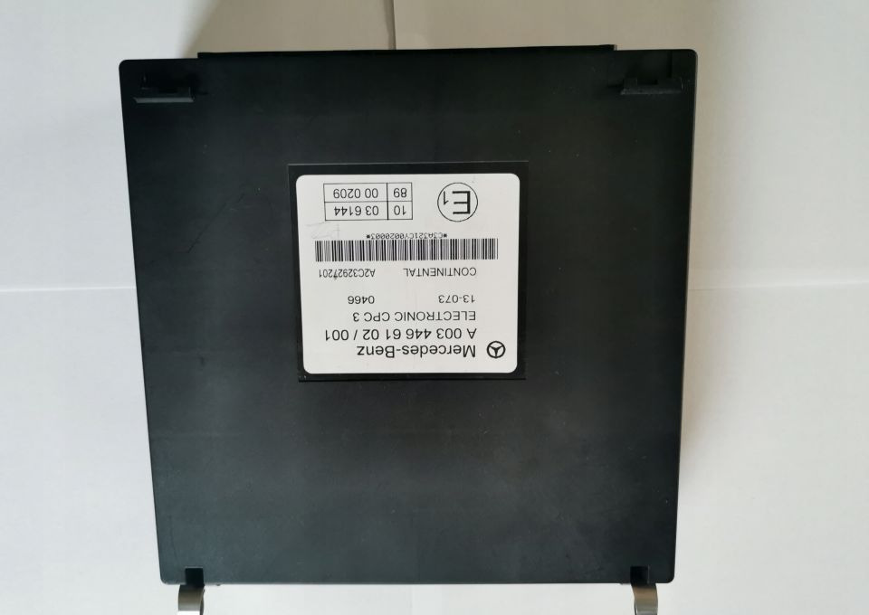 CPC Mercedes ACTROS MP4 A003 446 61 02/001 - ECU 트럭 용 : 사진 1 CPC Mercedes ACTROS MP4 A003 446 61 02/001 - ECU 트럭 용 : 사진 1