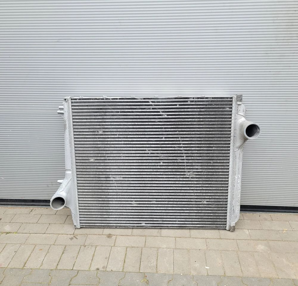 INTERCOOLER RENAULT GAMA T ORYGINAL SZCZELNA 7421892738 CHWALIM116 - 인터쿨러 트럭 용 : 사진 1 INTERCOOLER RENAULT GAMA T ORYGINAL SZCZELNA 7421892738 CHWALIM116 - 인터쿨러 트럭 용 : 사진 1