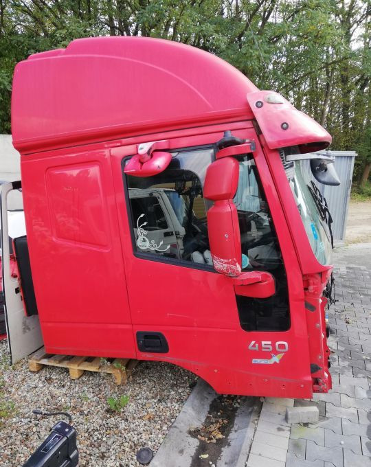 KABINA IVECO STRALIS E5 2007R.BEZWYPADEK - 운전실 트럭 용 : 사진 1 KABINA IVECO STRALIS E5 2007R.BEZWYPADEK - 운전실 트럭 용 : 사진 1