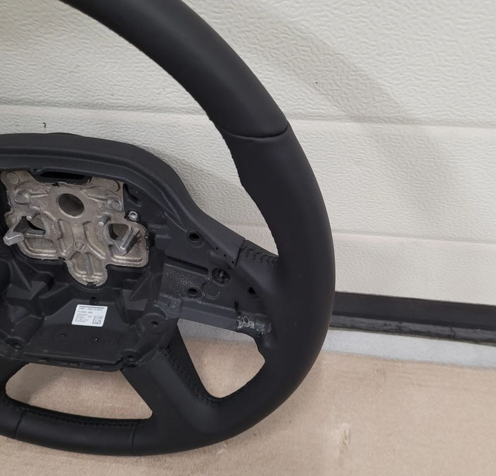 KIEROWNICA MAN TG3 TGX NM TGL ORYGINAŁ SKÓRA - 스티어링 휠 트럭 용 : 사진 2 KIEROWNICA MAN TG3 TGX NM TGL ORYGINAŁ SKÓRA - 스티어링 휠 트럭 용 : 사진 2