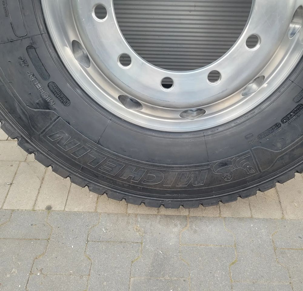 KOŁO NOWE ALCOA 9.00 MICHELIN X LINE 315/80R22.5 CHWALIM116 - 휠 및 타이어 트럭 용 : 사진 5 KOŁO NOWE ALCOA 9.00 MICHELIN X LINE 315/80R22.5 CHWALIM116 - 휠 및 타이어 트럭 용 : 사진 5