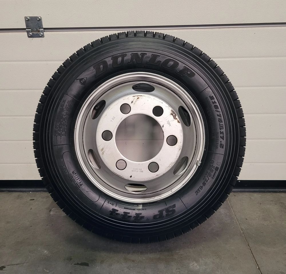 KOŁO ZAPAS DUNLOP SP444 215/75R17.5 - 휠 및 타이어 패키지 : 사진 1 KOŁO ZAPAS DUNLOP SP444 215/75R17.5 - 휠 및 타이어 패키지 : 사진 1