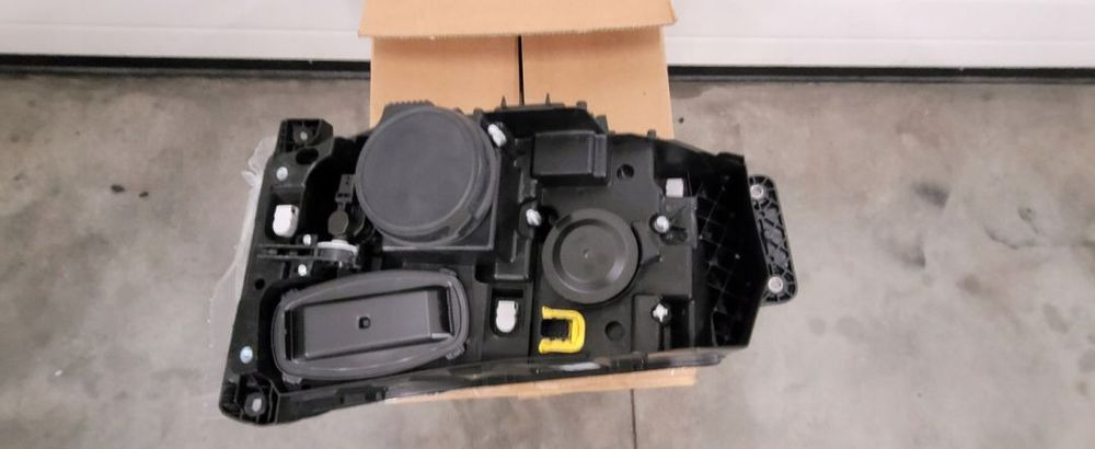 LAMPA RENAULT RANGE T NOWY ORYGINAŁ PRAWA - 전조등 트럭 용 : 사진 2 LAMPA RENAULT RANGE T NOWY ORYGINAŁ PRAWA - 전조등 트럭 용 : 사진 2