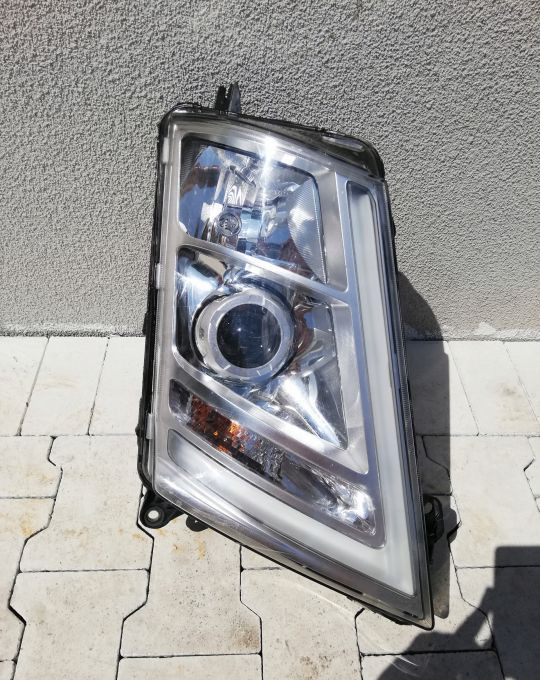 LAMPA XENON VOLVO FH4 FH 4 FM RH ORYGINAŁ - 전조등 트럭 용 : 사진 1 LAMPA XENON VOLVO FH4 FH 4 FM RH ORYGINAŁ - 전조등 트럭 용 : 사진 1