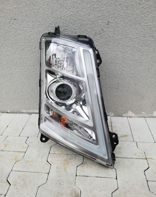 LAMPA XENON VOLVO FH4 FH 4 FM RH SKRETNY ORYGINAŁ - 전조등 트럭 용 : 사진 1 LAMPA XENON VOLVO FH4 FH 4 FM RH SKRETNY ORYGINAŁ - 전조등 트럭 용 : 사진 1