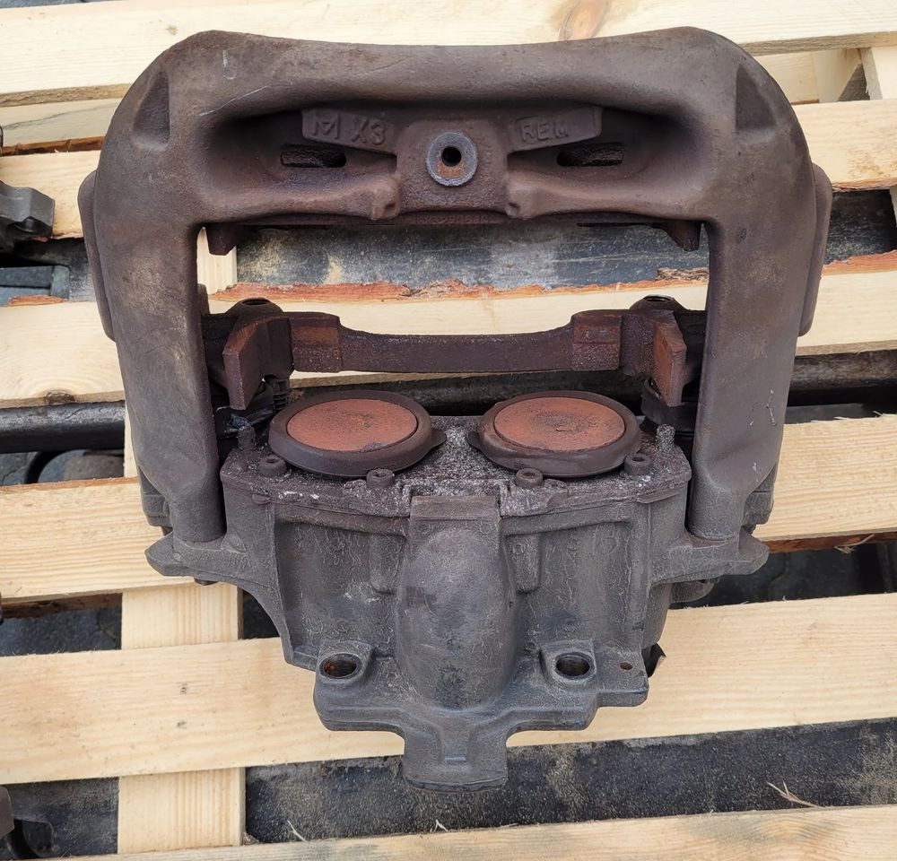 ZACISK MERITOR VOLVO FH4 ORYGINAŁ CENA ZA 1SZT CHWALIM116 - 브레이크 캘리퍼 트럭 용 : 사진 2 ZACISK MERITOR VOLVO FH4 ORYGINAŁ CENA ZA 1SZT CHWALIM116 - 브레이크 캘리퍼 트럭 용 : 사진 2