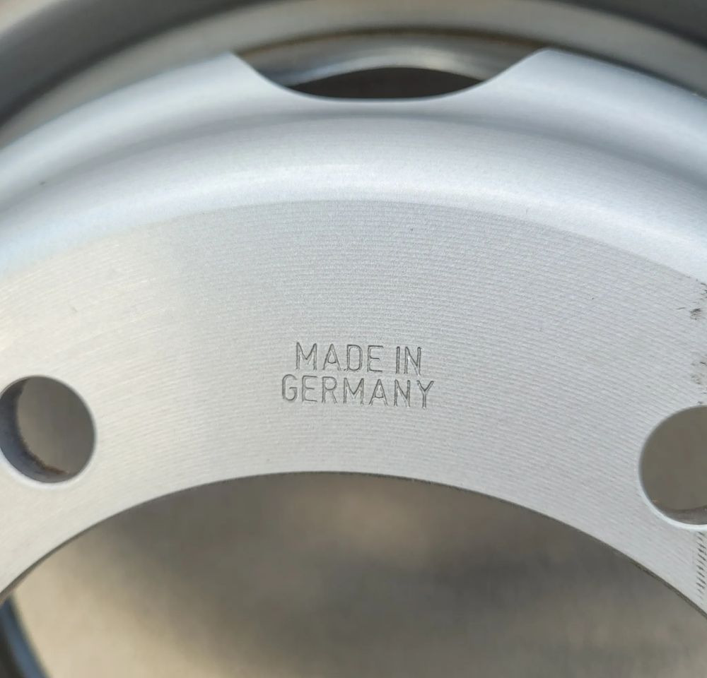 ZAPAS KOLO MIDLUM D 205/75 R17.5 LSR1+ CONTINENTAL - 휠 및 타이어 패키지 트럭 용 : 사진 2 ZAPAS KOLO MIDLUM D 205/75 R17.5 LSR1+ CONTINENTAL - 휠 및 타이어 패키지 트럭 용 : 사진 2