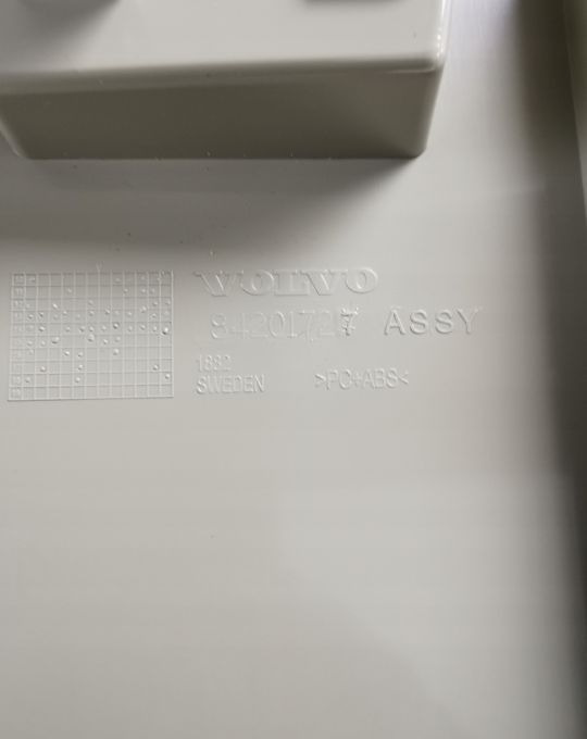 ZAŚLEPKA MASKOWNICA VOLVO FH4 84201727 ORYGINAŁ - 공기역학/ 스포일러 트럭 용 : 사진 2 ZAŚLEPKA MASKOWNICA VOLVO FH4 84201727 ORYGINAŁ - 공기역학/ 스포일러 트럭 용 : 사진 2