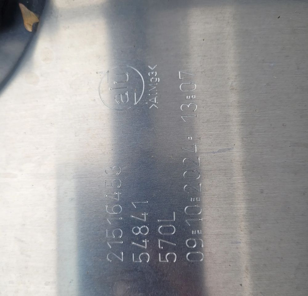 ZBIORNIK PALIWA VOLVO FH4 FH5 GAMA 140X70X70CM 21516453 570L CHWALIM116 - 연료 탱크 트럭 용 : 사진 5 ZBIORNIK PALIWA VOLVO FH4 FH5 GAMA 140X70X70CM 21516453 570L CHWALIM116 - 연료 탱크 트럭 용 : 사진 5