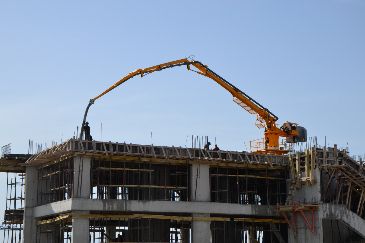 ATABEY M24 - 고정식 콘크리트 펌프 : 사진 4 ATABEY M24 - 고정식 콘크리트 펌프 : 사진 4