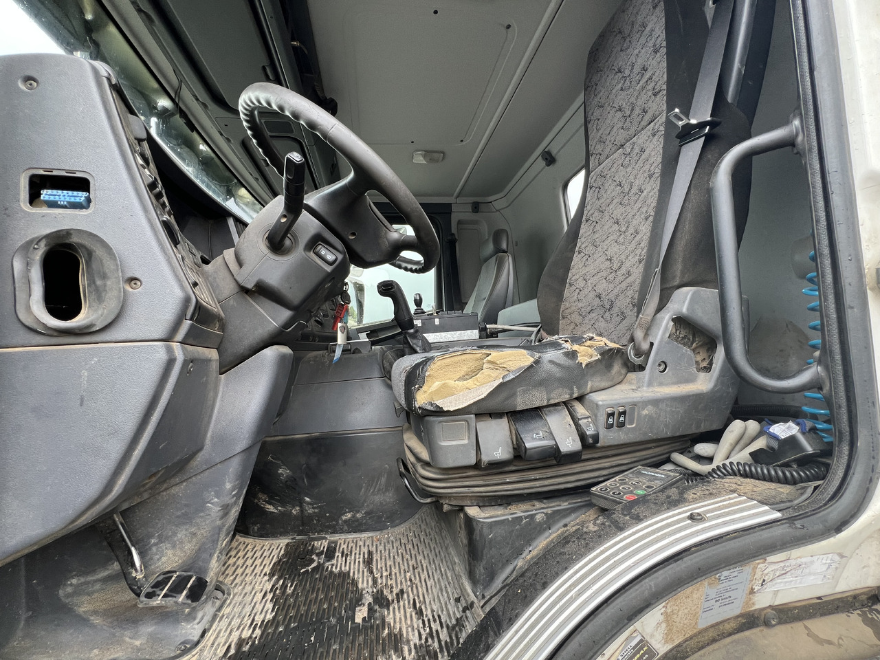 SCANIA 8x4 - 후크 리프트 트럭 : 사진 4 SCANIA 8x4 - 후크 리프트 트럭 : 사진 4