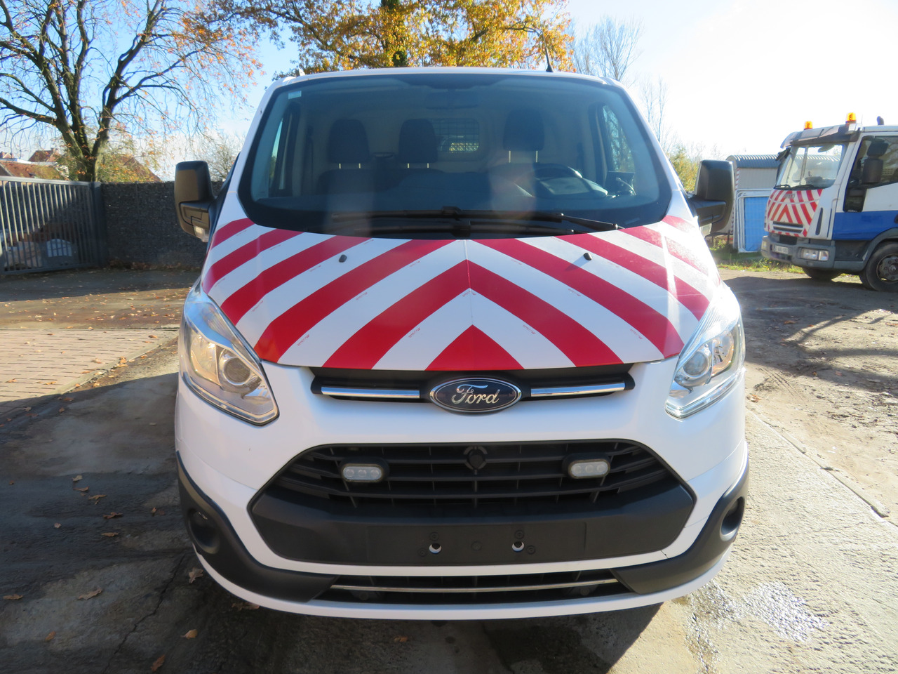 Ford Transit Custom 2.0tdci - 소형 밴 : 사진 2 Ford Transit Custom 2.0tdci - 소형 밴 : 사진 2