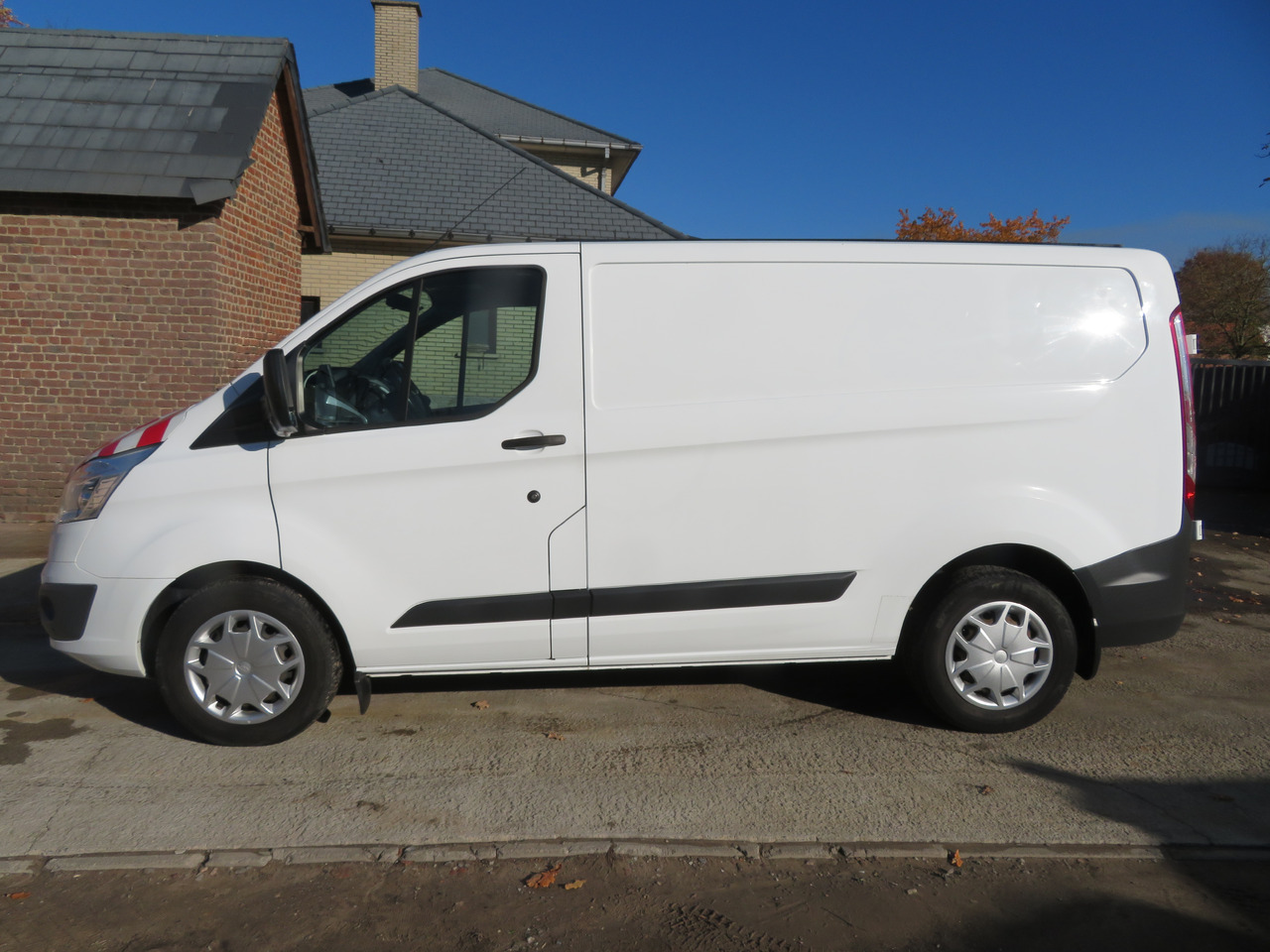 Ford Transit Custom 2.0tdci - 소형 밴 : 사진 4 Ford Transit Custom 2.0tdci - 소형 밴 : 사진 4