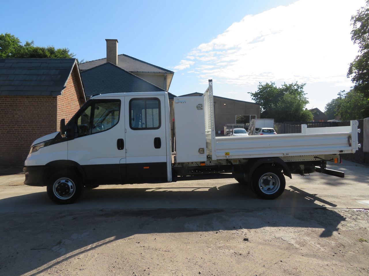 Iveco Daily 35C16 3.0 Dubbel cabine - Kipper - 밴, 콤비 밴 : 사진 4 Iveco Daily 35C16 3.0 Dubbel cabine - Kipper - 밴, 콤비 밴 : 사진 4