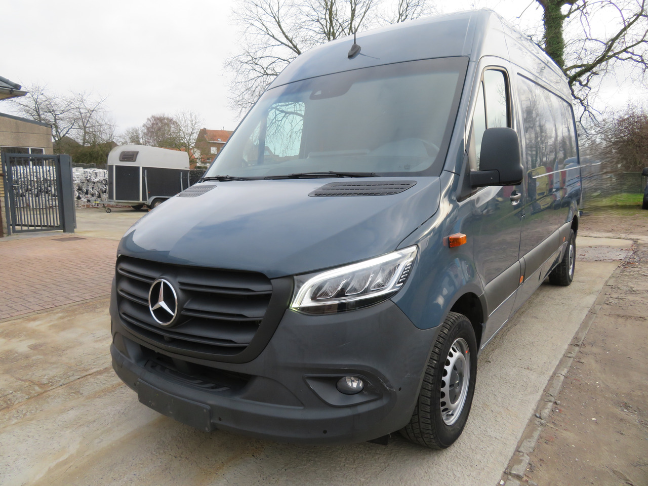 Mercedes-Benz Sprinter 317cdi - 9GTronic - A2H2 - 패널 밴 : 사진 3 Mercedes-Benz Sprinter 317cdi - 9GTronic - A2H2 - 패널 밴 : 사진 3