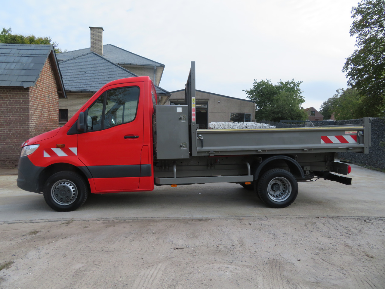 Mercedes-Benz Sprinter 514cdi - 덤프 밴 : 사진 4 Mercedes-Benz Sprinter 514cdi - 덤프 밴 : 사진 4