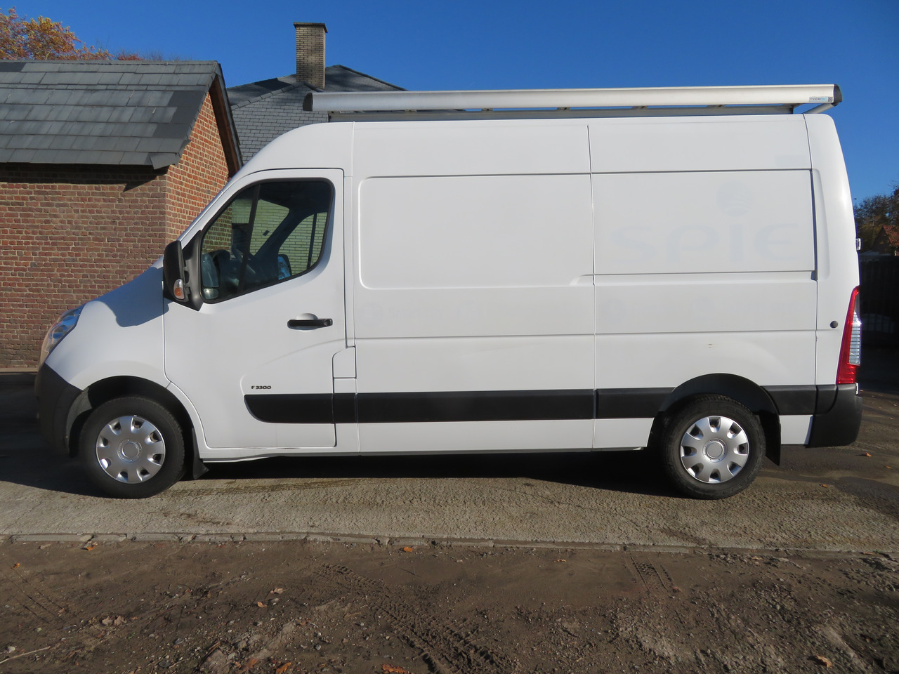 Opel Movano 2.3 CDTI - L2H2 - 소형 밴 : 사진 4 Opel Movano 2.3 CDTI - L2H2 - 소형 밴 : 사진 4