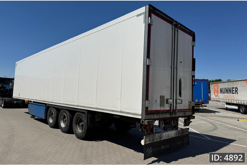 Krone SD / Carrier Vector 1550 / Palletbox / BPW Drum - 냉동 세미 트레일러 : 사진 2 Krone SD / Carrier Vector 1550 / Palletbox / BPW Drum - 냉동 세미 트레일러 : 사진 2
