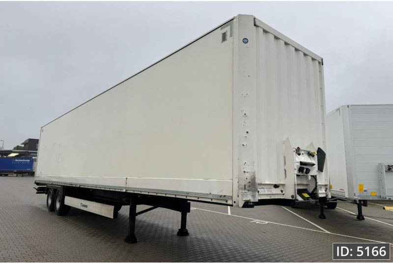 Krone SZ / 2 Axle - 밀폐형 박스 세미 트레일러 : 사진 4 Krone SZ / 2 Axle - 밀폐형 박스 세미 트레일러 : 사진 4