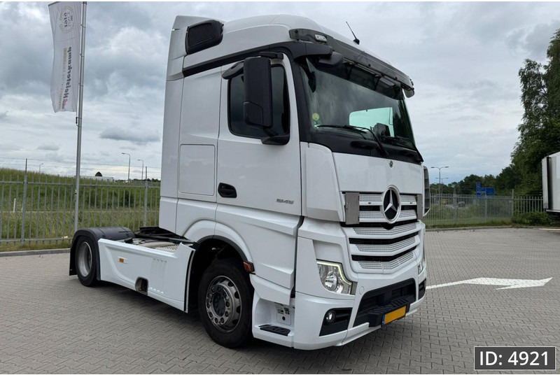 Mercedes-Benz Actros 1845 StreamSpace, Euro 6, / 2x Tank / More units available - 트랙터 유닛 : 사진 4 Mercedes-Benz Actros 1845 StreamSpace, Euro 6, / 2x Tank / More units available - 트랙터 유닛 : 사진 4