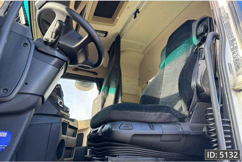 Mercedes-Benz Actros 1848 BigSpace, Euro 6, / Retarder / Standklima / Hydraulics / MP5, Intarder - 트랙터 유닛 : 사진 5 Mercedes-Benz Actros 1848 BigSpace, Euro 6, / Retarder / Standklima / Hydraulics / MP5, Intarder - 트랙터 유닛 : 사진 5