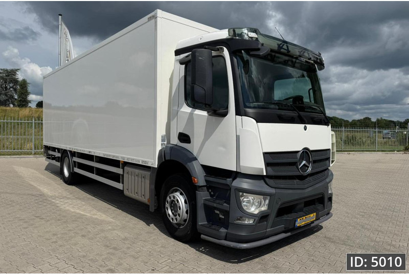 Mercedes-Benz Antos 1824 Day Cab, Euro 6, / Cargolift 2500KG - 박스 트럭 : 사진 5 Mercedes-Benz Antos 1824 Day Cab, Euro 6, / Cargolift 2500KG - 박스 트럭 : 사진 5