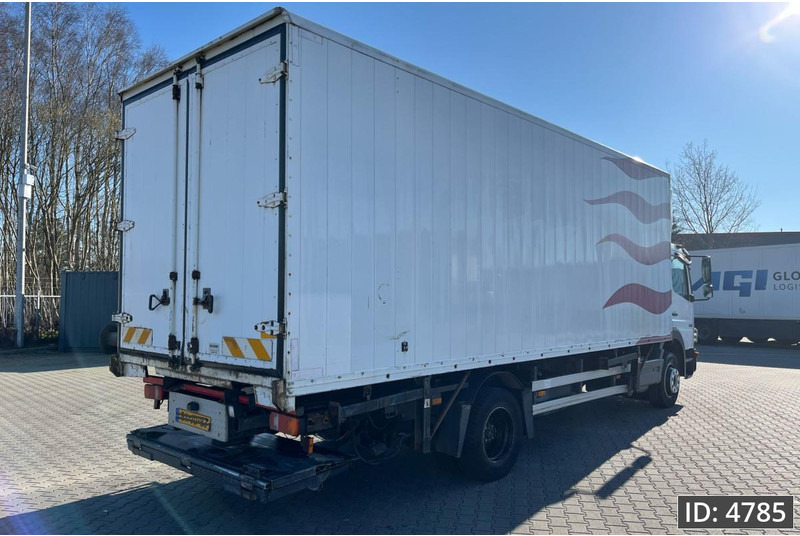 Mercedes-Benz Atego 1318 Day Cab, Euro 5, BDF / EPS automatic / DHOLLANDIA 2000KG - 컨테이너 운반 장치/ 스와프 보디 트럭 : 사진 3 Mercedes-Benz Atego 1318 Day Cab, Euro 5, BDF / EPS automatic / DHOLLANDIA 2000KG - 컨테이너 운반 장치/ 스와프 보디 트럭 : 사진 3