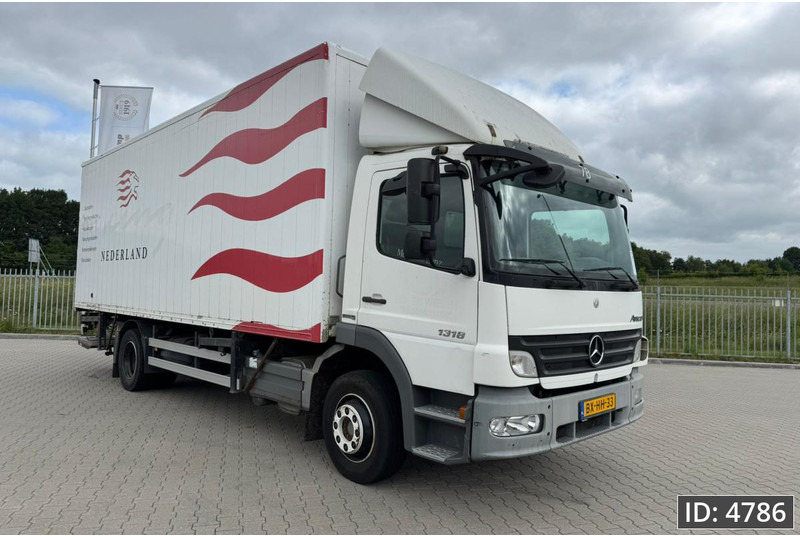 Mercedes-Benz Atego 1318 Day Cab, Euro 5, BDF / EPS automatic / DHOLLANDIA 2000KG - 컨테이너 운반 장치/ 스와프 보디 트럭 : 사진 4 Mercedes-Benz Atego 1318 Day Cab, Euro 5, BDF / EPS automatic / DHOLLANDIA 2000KG - 컨테이너 운반 장치/ 스와프 보디 트럭 : 사진 4