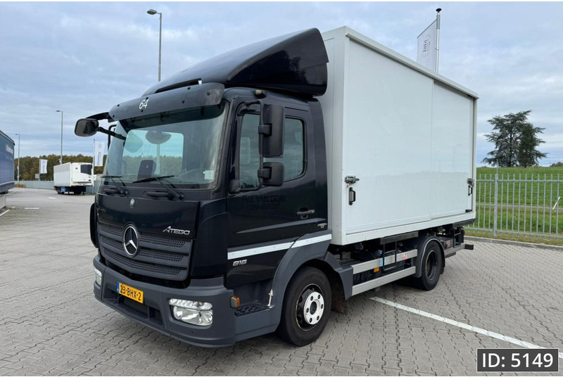 Mercedes-Benz Atego 816 Day Cab, Euro 6, BDF / Automatic / standklima / Hydraulic system - 컨테이너 운반 장치/ 스와프 보디 트럭 : 사진 1 Mercedes-Benz Atego 816 Day Cab, Euro 6, BDF / Automatic / standklima / Hydraulic system - 컨테이너 운반 장치/ 스와프 보디 트럭 : 사진 1