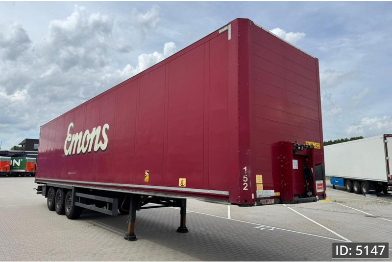 Schmitz Cargobull SCB/S3B / Double Stock / Disk brakes - 밀폐형 박스 세미 트레일러 : 사진 4 Schmitz Cargobull SCB/S3B / Double Stock / Disk brakes - 밀폐형 박스 세미 트레일러 : 사진 4
