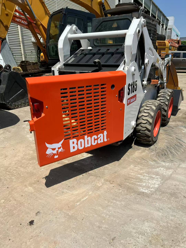 BOBCAT Skid Steer Loader S185 - 스키드 스티어 로더 : 사진 4 BOBCAT Skid Steer Loader S185 - 스키드 스티어 로더 : 사진 4