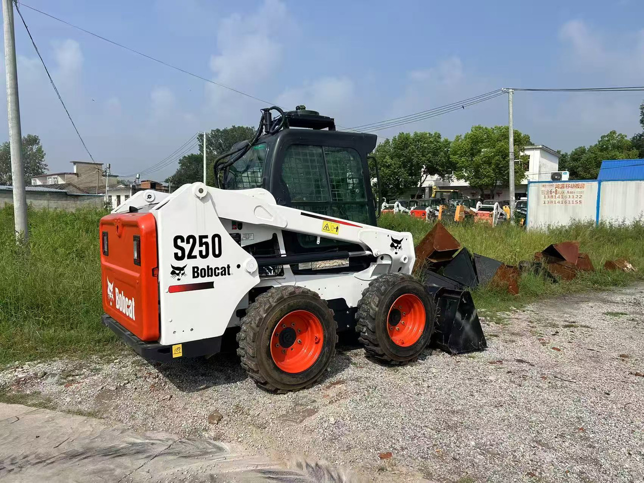 BOBCAT Skid Steer Loader S250 New Condition Hours True - 스키드 스티어 로더 : 사진 1 BOBCAT Skid Steer Loader S250 New Condition Hours True - 스키드 스티어 로더 : 사진 1