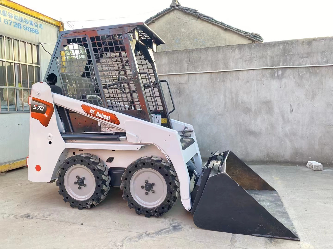 BOBCAT Skid Steer Loader S70 - 스키드 스티어 로더 : 사진 2 BOBCAT Skid Steer Loader S70 - 스키드 스티어 로더 : 사진 2