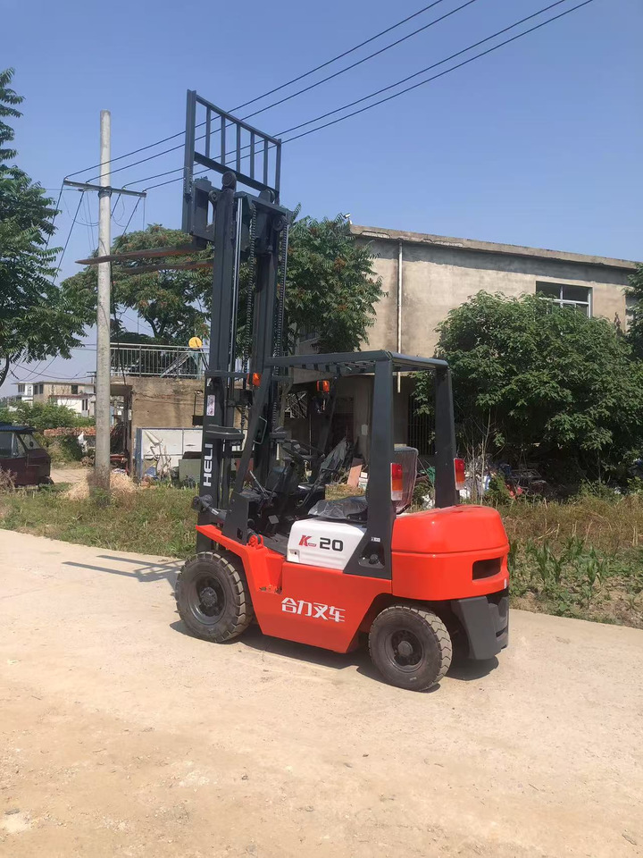HELI Forklift K20 Click for Discount - 디젤 지게차 : 사진 1 HELI Forklift K20 Click for Discount - 디젤 지게차 : 사진 1